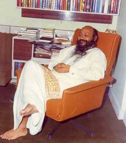 OSHO_early1970s.jpg