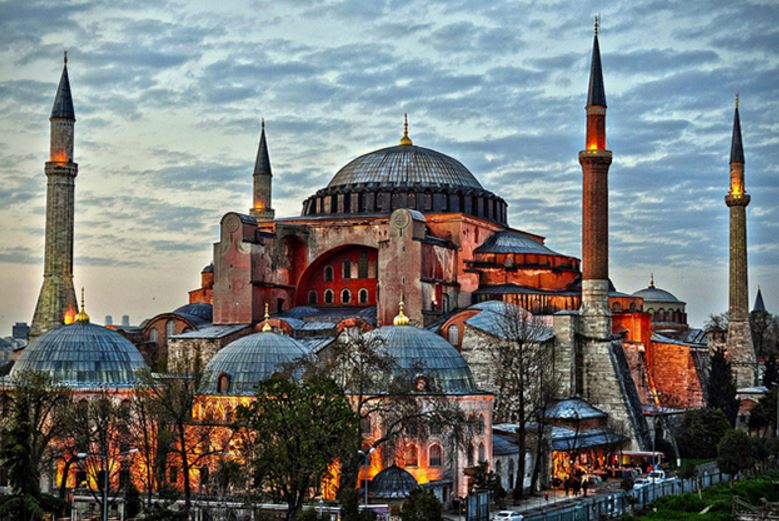 Masjid_HagiaSofia_Istanbul.JPG