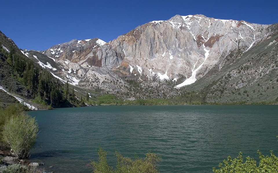 Lake_KangRi.jpg