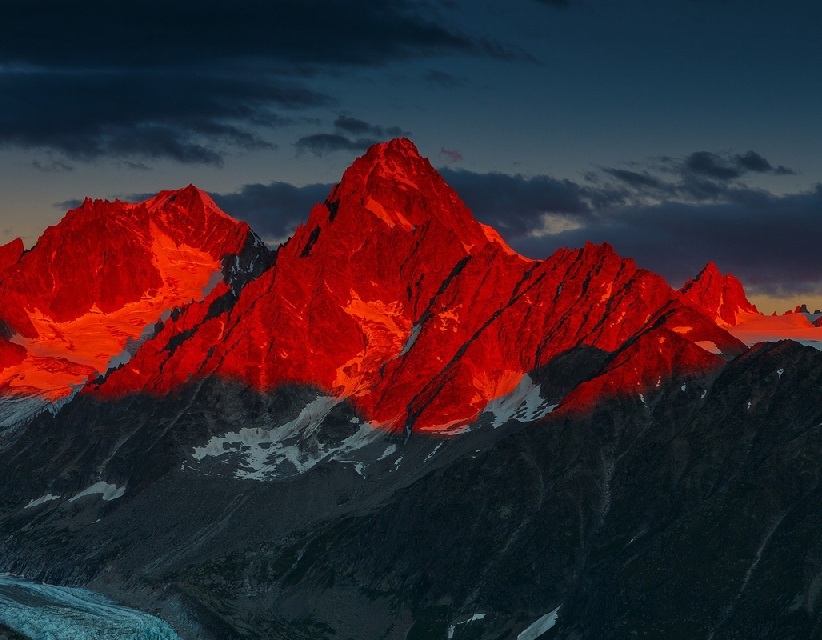 Mtn_peaksOrang.jpg