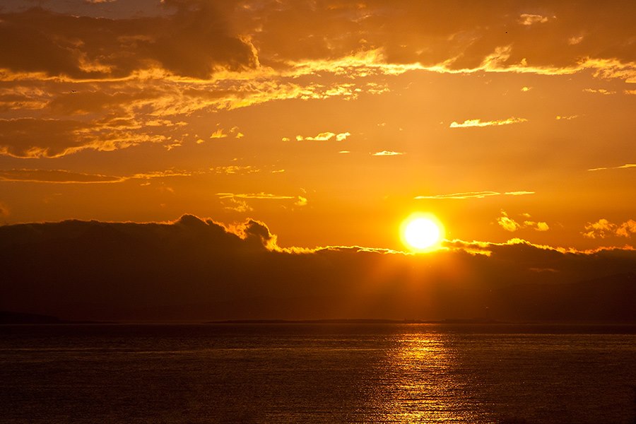 sunsetdeepgold.jpg